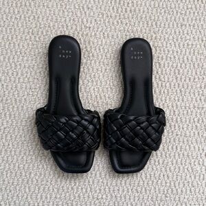 NEW A New Day Carissa Black Woven Sandals